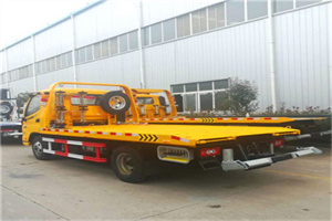 镇宁附近拖车救援搭电